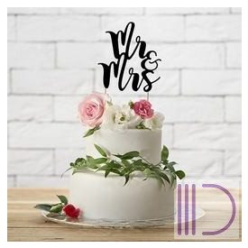 Mr. és Mrs. Fekete Tortadísz Pálcán